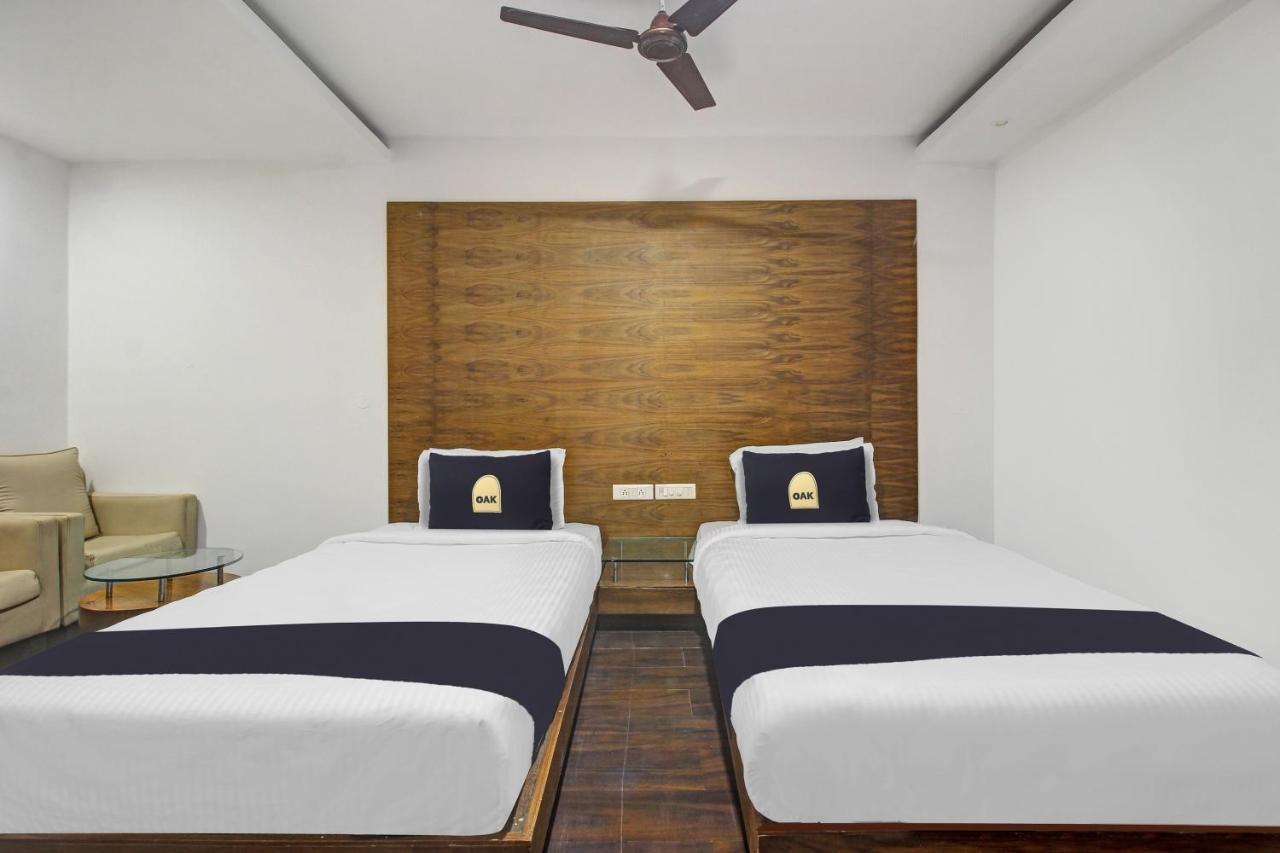 Townhouse Oak The Margi Hotel Near Yosufguda Metro Station Hyderabad Exterior foto