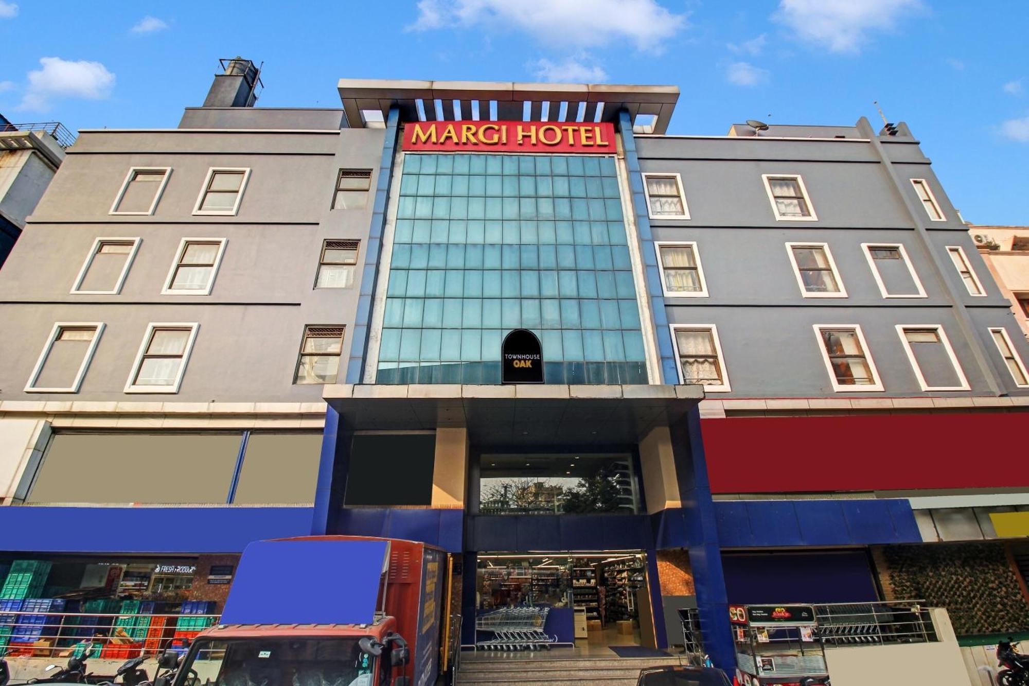 Townhouse Oak The Margi Hotel Near Yosufguda Metro Station Hyderabad Exterior foto